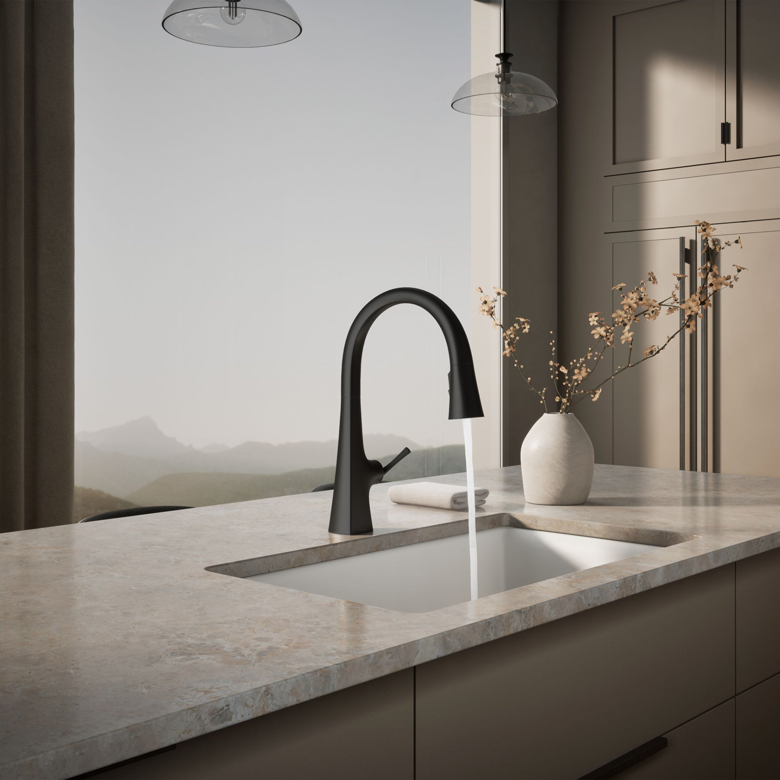 Graze Touchless Pull-Down Kitchen Faucet, Matte Black