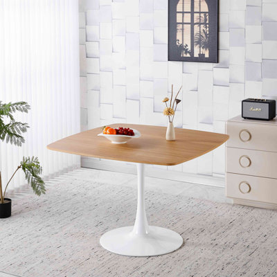 Table de salle à manger carrée Tulip pour 2 à 6 personnes, table de cuisine Mid-Century moderne avec plateau en panneau de fibres à densité moyenne et finition chêne