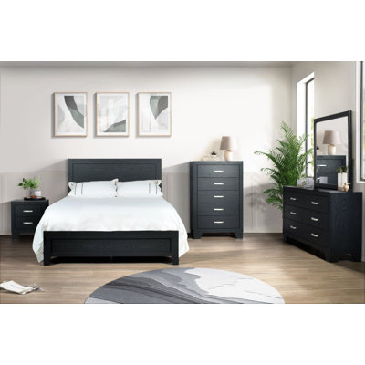 Kayvion 5-piece Bedroom Set