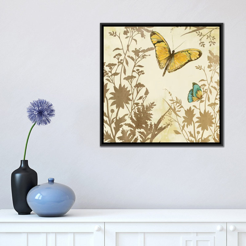 «Butterfly in Flight I», impression sur toile, H 18 po x l 18 po x P 1,5 po, Toile avec cadre noir, Pas de tapis