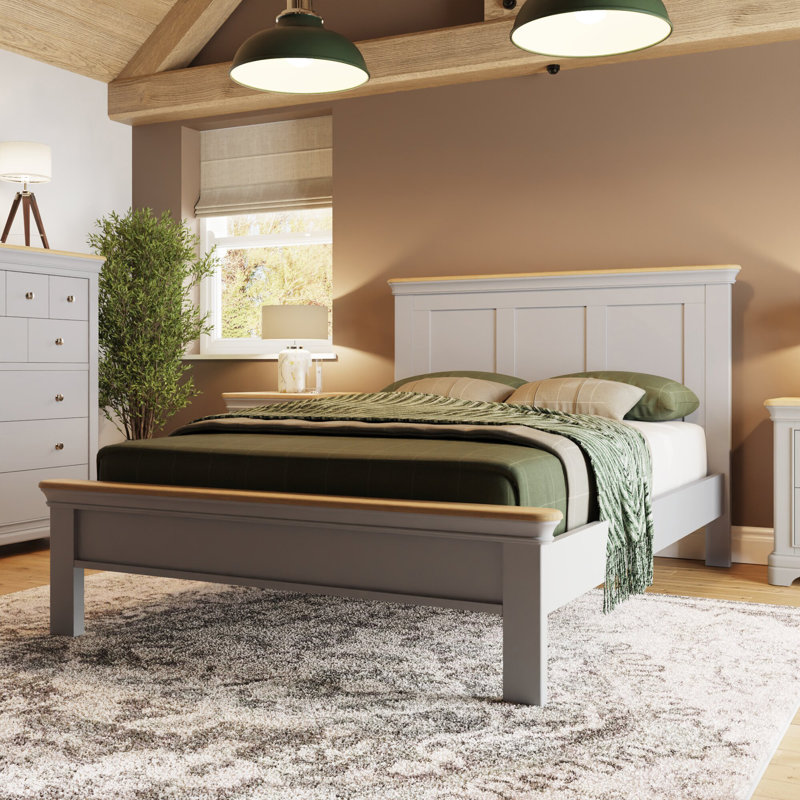 Joulon Shaker Panel Bed. 4ft6 Double (For UK Mattress 135 x 190) OR 5ft Kingsize (For UK Mattress 150 x 200), Dove Grey