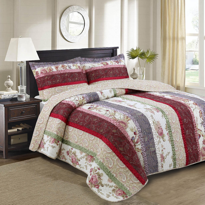 Dianna Traditional Cotton Sateen Quilt, Full/Queen