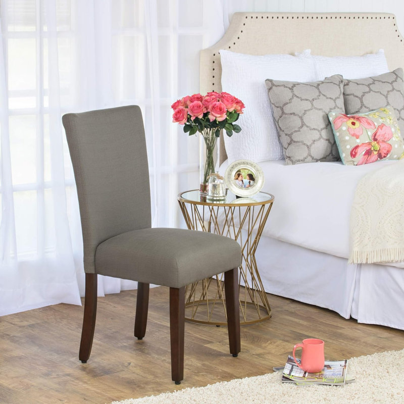 Chaise de salle à manger Parson rembourrée Carista, Truffe Everly