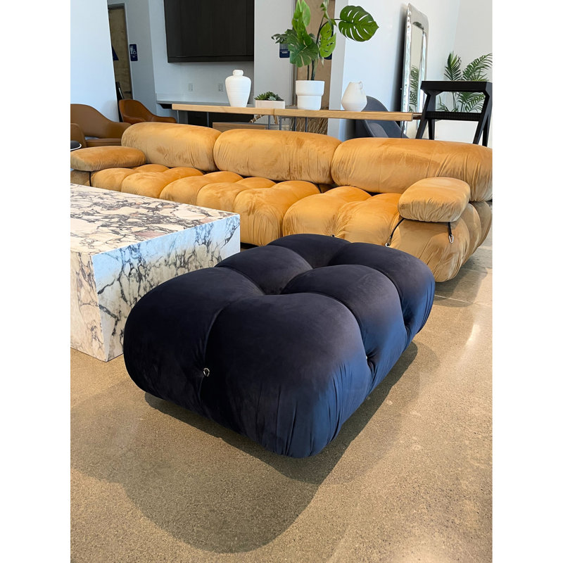 Bulle de velours bleu minuit, structure en bois pourri, mousse à 3 couches, pieds solides teints en noir, feu, poids de 32 lb, hauteur de l'emballage de 16 po avec revêtement, cadre, rembourrage en mousse, mousqueton en acier inoxydable