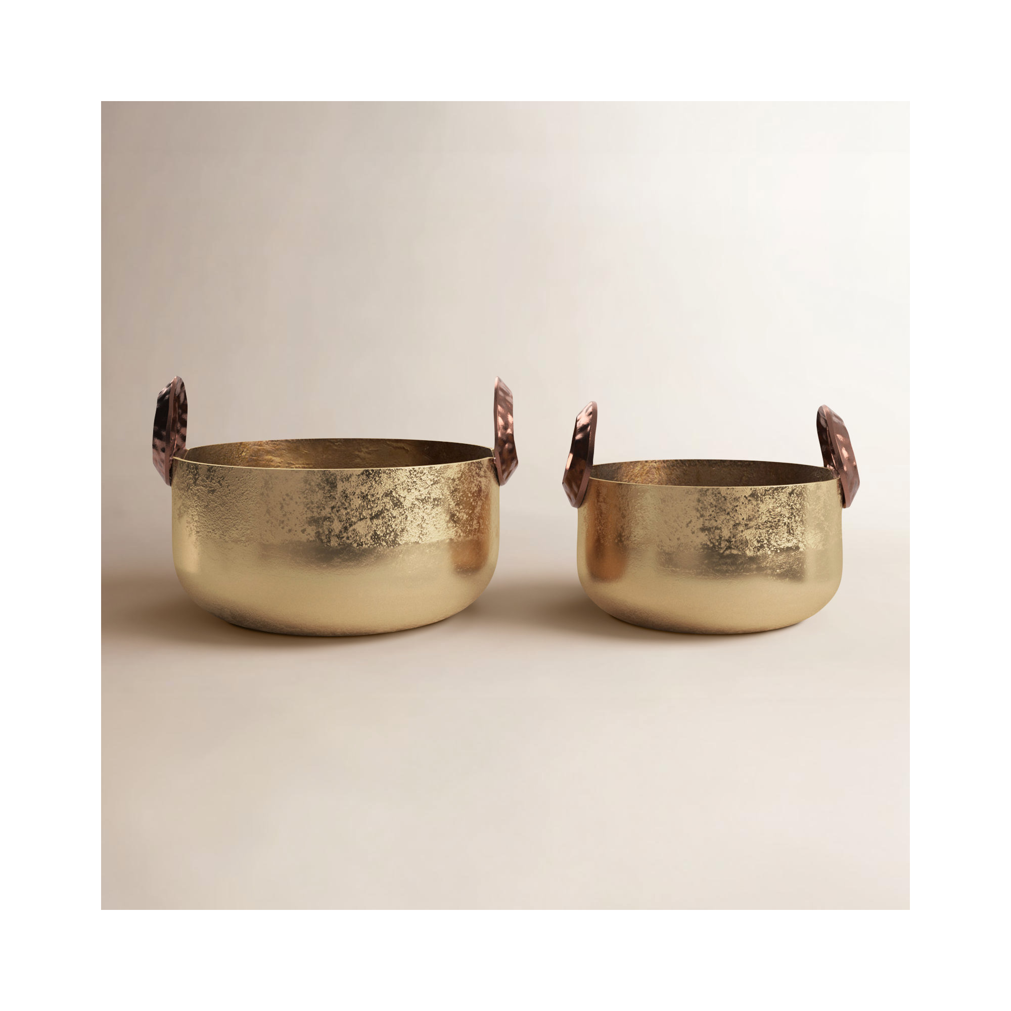Heron Set of 2 Metal Bowls - 10" and 12" Aluminum Bowl Set in Metallic Gold - Decorative Pair for Home Use