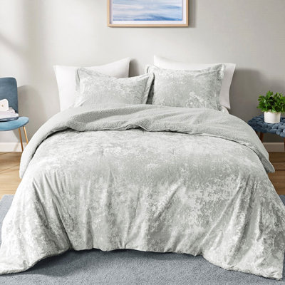 Grey King/ King Comforter - 100% , Soft Velvet