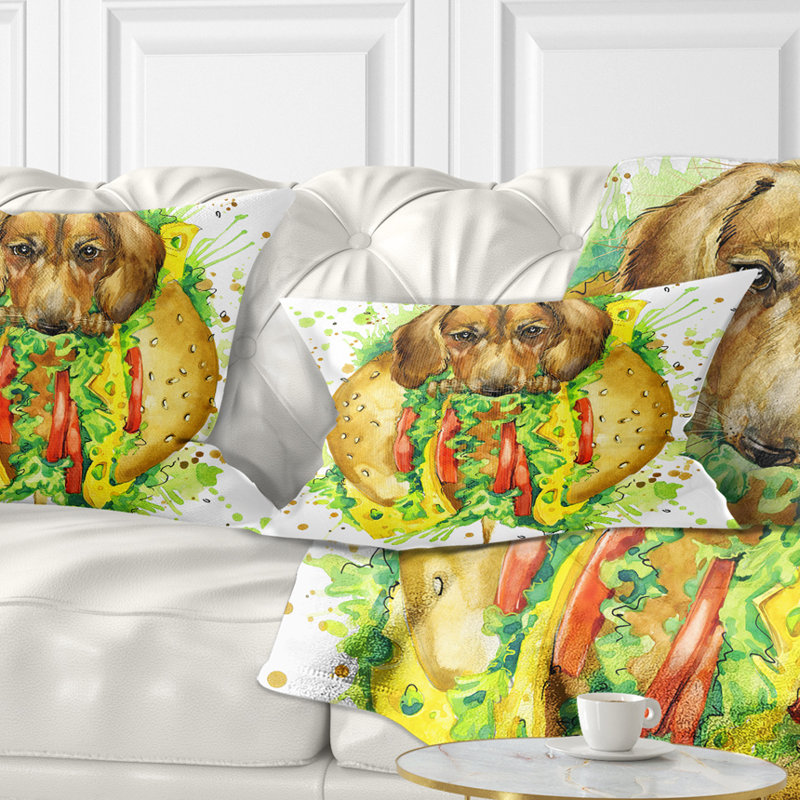 Drôle de chien à l'intérieur d'un sandwich - coussin décoratif imprimé animal