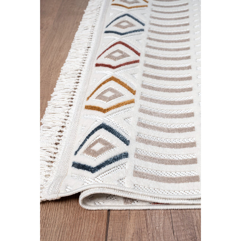 Adiyan Machine Made Indoor / Outdoor Area Rug, Rectangle 6'7" x 9'6"