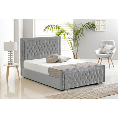 Peyton Upholstered Bed