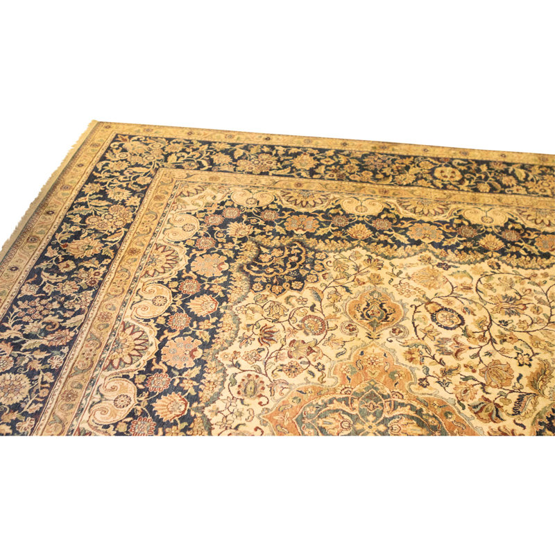 Hand Knotted Wool Area Rug in Cream And Blue
