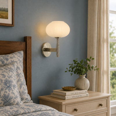 Single Light Dimmable Armed Sconce