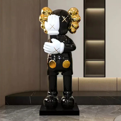 Élégante statue décorative en fibre de verre au design moderne
