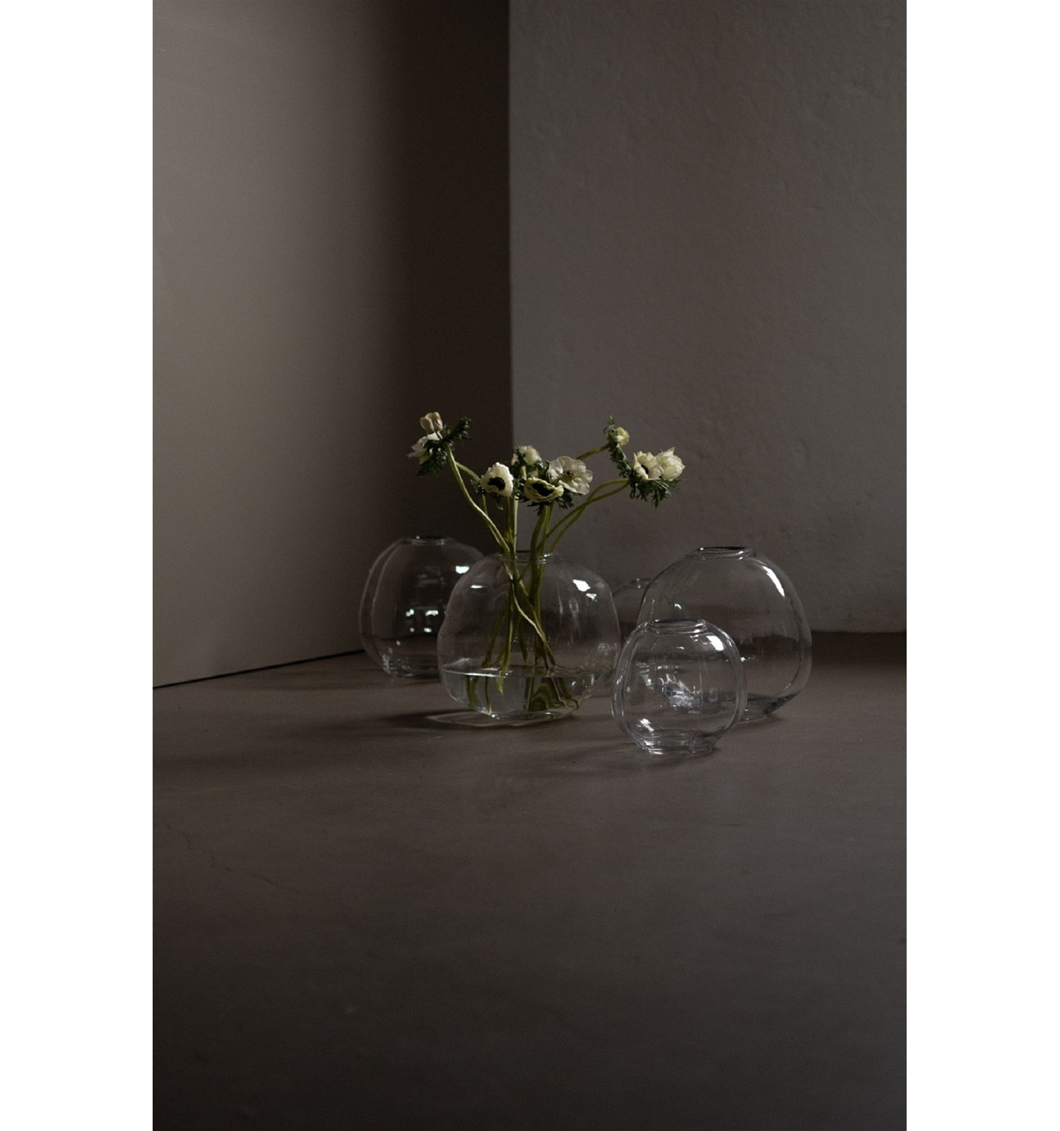 Ferdie Glass Table Vase, 11.02" H x 11.02" W x 11.02" D