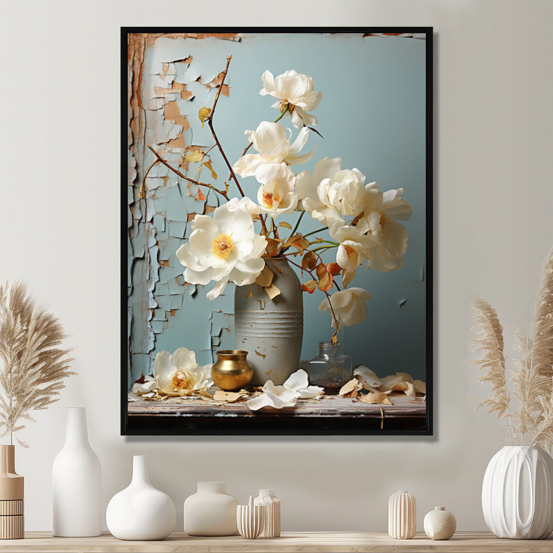 Nature morte anémone blanche dans un vase gris rétro bleu - Bouquets assortis, Toile avec cadre flottant noir