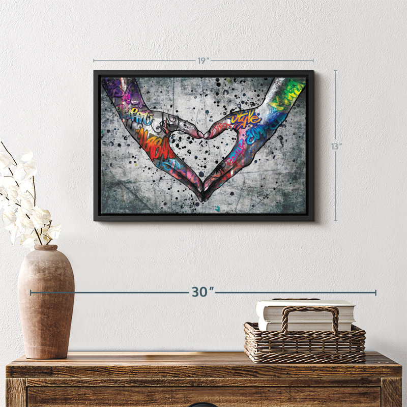 Love «Urban Love Heart», H 19 po x l 13 po