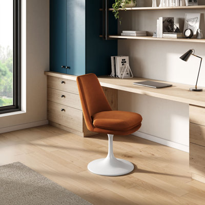 Chaise pivotante rembourrée Lippa