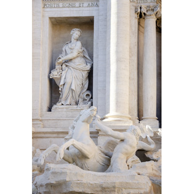 Fontaine de Trevi dans la lumière de l'après-midi II par Laura DeNardo - photographie sur toile tendue