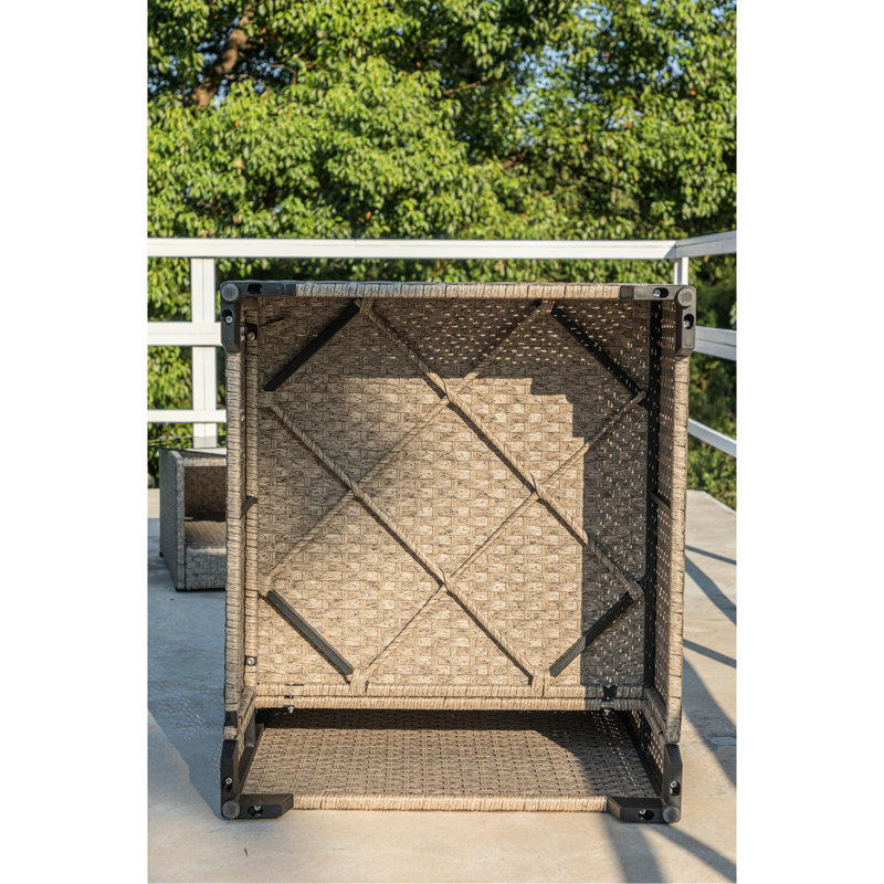 Patio modulaire d'extérieur - 5 avec coussins et table basse robuste
