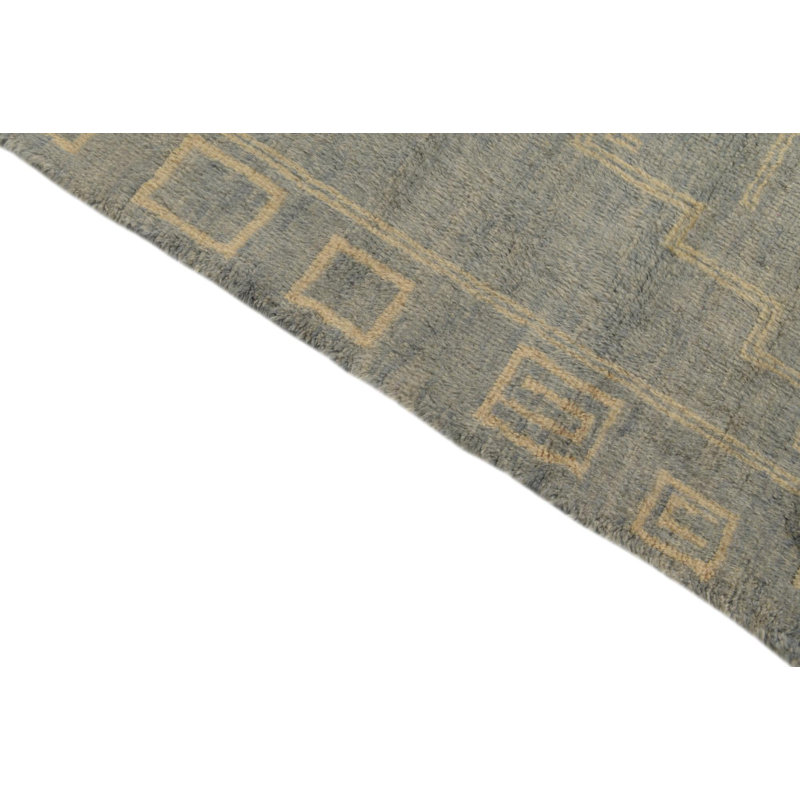 Iniguez Blue Rug
