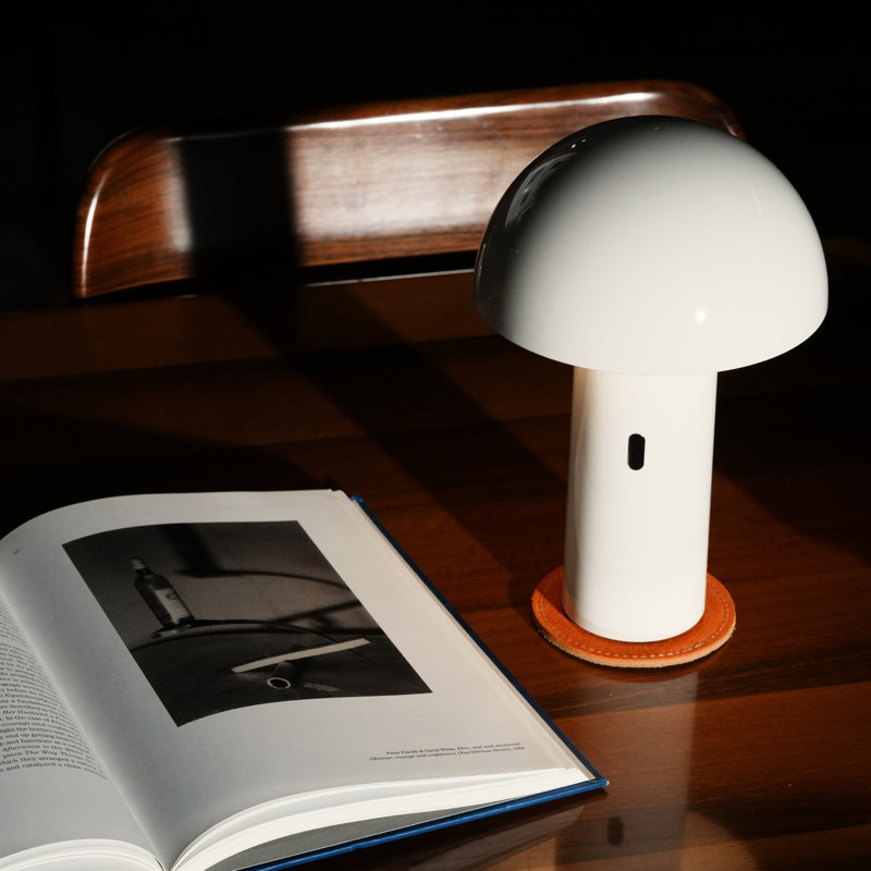Setas LED Standard Table Lamp, Cream