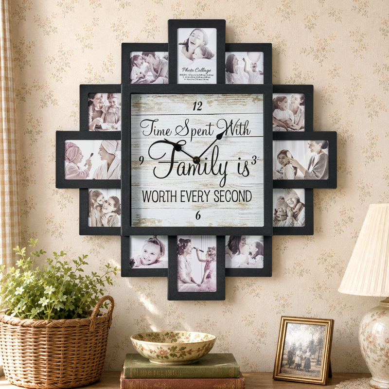 Horloge murale collage photo « Souvenirs » 50 x 50 cm, cadre photo noir style ferme pouvant contenir 12 photos, fonctionne à piles, idéale pour décorer une chambre de bébé, une chambre d'enfant, un salon ou pour créer des souvenirs de famille.