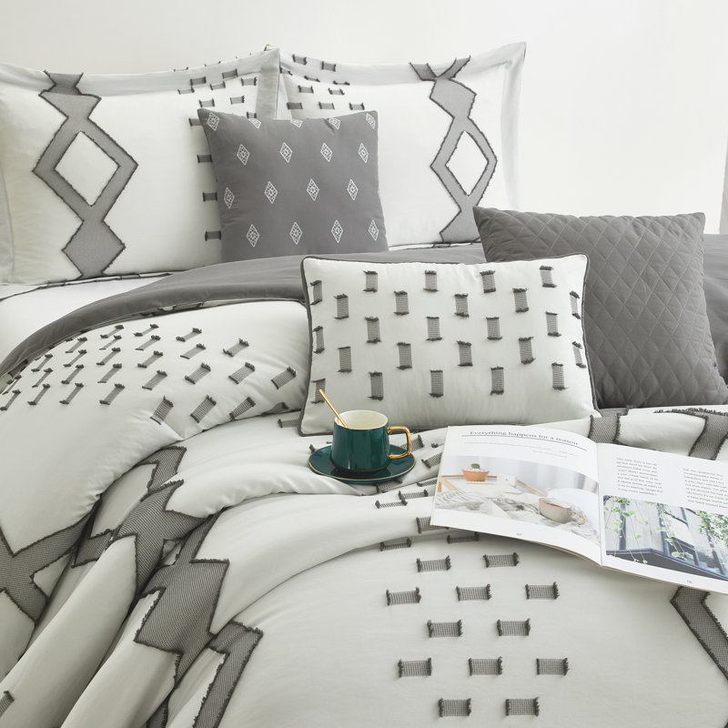 Pantissa Geometric 7 Piece Comforter Set, California King Comforter + 6 Additional Pieces, White/Gray