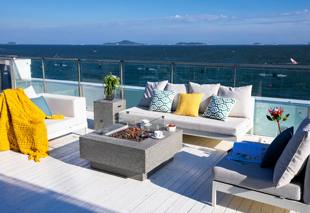 Bring warm and happiness to your family and friends, enjoy the wonderful time in patio and party.