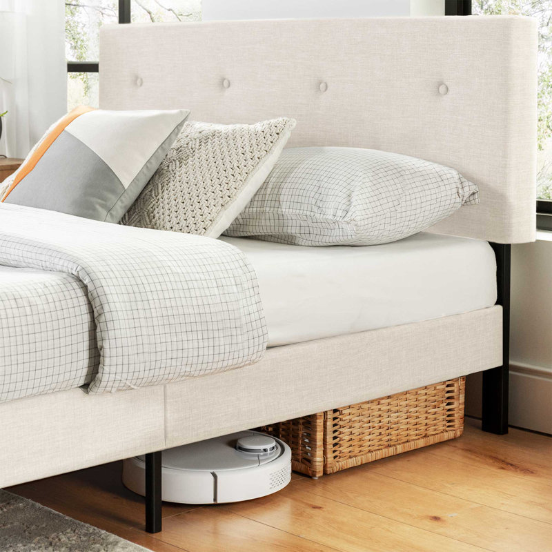 Corsi Tufted Upholstered Bed, Full, Ivory