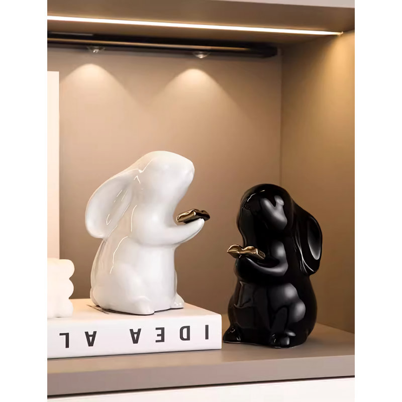 Niblock Figurines & Sculptures, Black/White