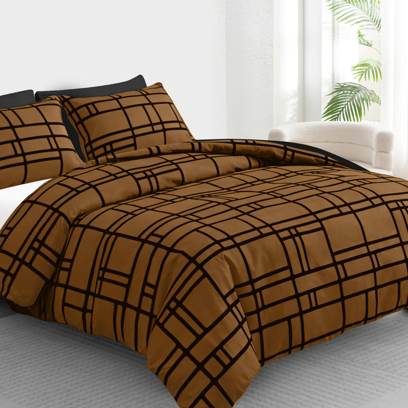 Microfiber Chequered Duvet Cover Set, Super King (220cm x 260cm)