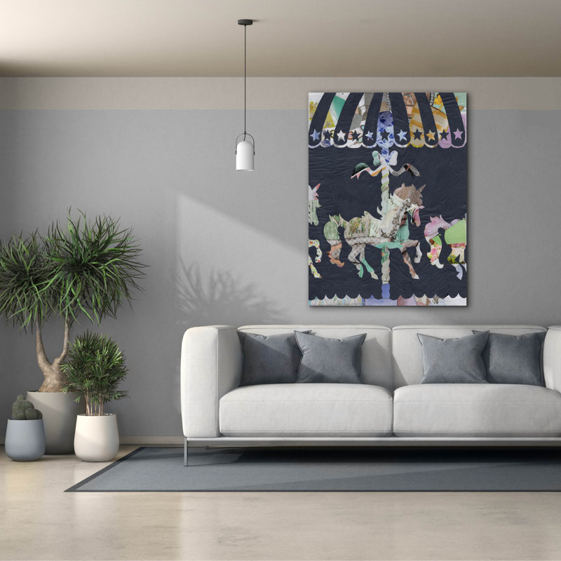 «Carousel» par Artpoptart, art mural sur toile, H 54 po x l 40 po x P 1,5 po