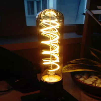 Shuttleworth 4W LED Vintage Edison Tube Light Bulb Amber