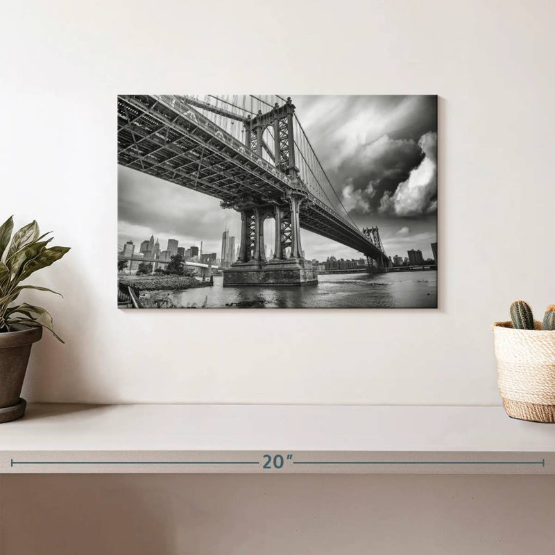 Lilie BW Manhattan Bridge, H 8 po x l 12 po