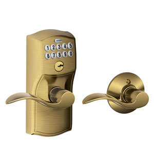 Accent Keypad Lever with Camelot Trim