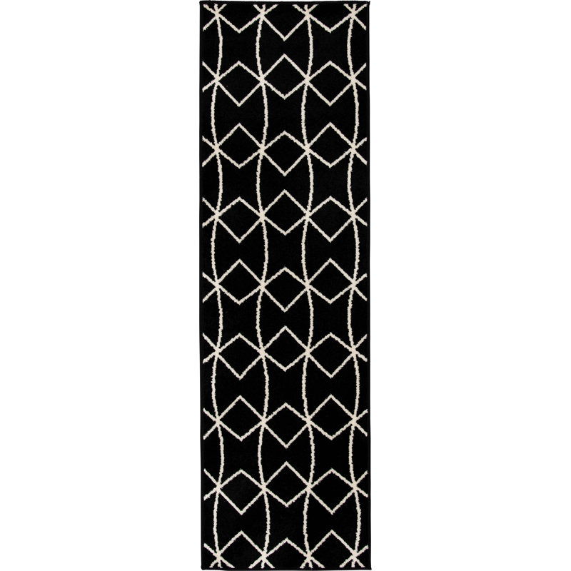 Mulhouse Geometric Machine Tufted Polypropylene Indoor / Outdoor Area Rug in Black, Runner 2' x 6'7''