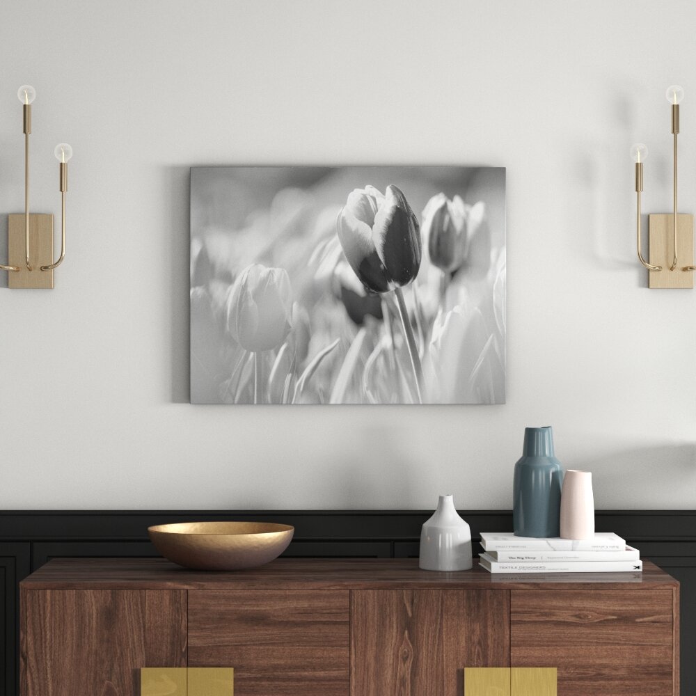 Leinwandbild „Blühende Tulpen“, Fotodruck