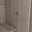 Armoire à 3 portes avec tablettes