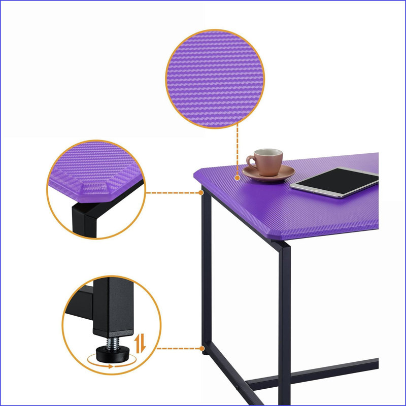 Table basse en marbre gris texturé avec base en acier robuste et peu encombrante, facile à nettoyer, Mauve