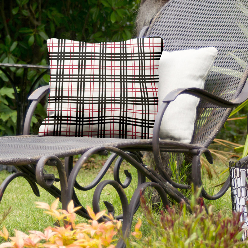 Housse de coussin carré et insert, 20 po X 20 po, Polyester / mélange de polyester, Blanc / rouge / noir