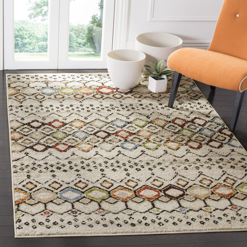 Savoy Geometric Area Rug, Rectangle 122 x 183 cm