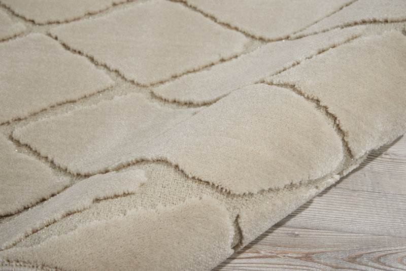 Gleam Geometric Area Rug in Ivory, Runner 2'2" x 7'6"