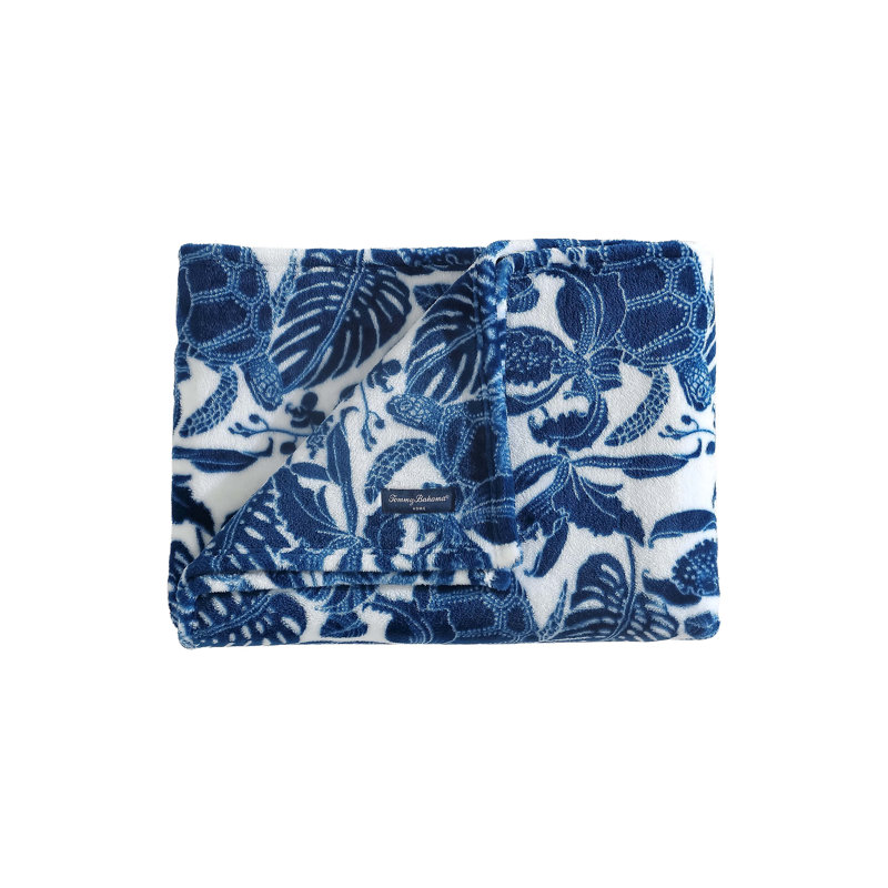 Wallpaper Leaves Throw Blanket, Turtle Bay Blue