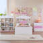 Ensemble de chambre à coucher 3 pièces, lit simple en bois en forme de maison avec tiroirs de rangement, table de chevet à motif de blocs de couleurs et support de rangement en forme de maison-80550962