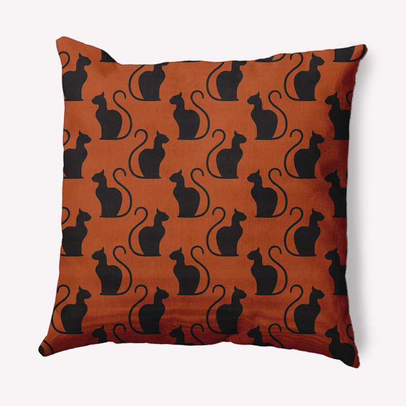 Coussin décoratif intérieur / extérieur Witches Brew, 18 po x 18 po, Terre de Sienne