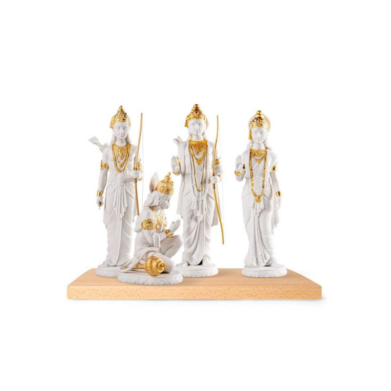 Figurines et sculptures faites à la main