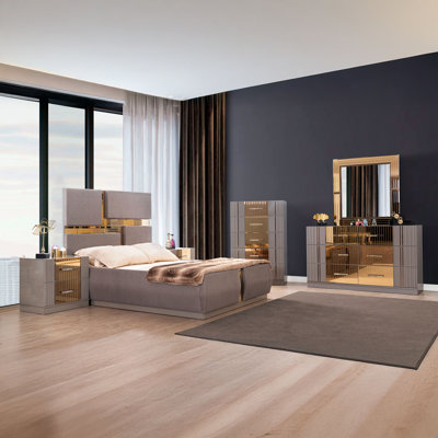 Frum Signature 5PC Bedroom Set in Riversand with Golden Accent