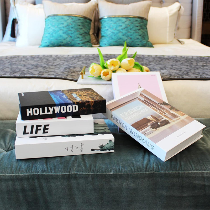 Faux livres de créateurs pour décoration, livres décoratifs roses pour la décoration intérieure