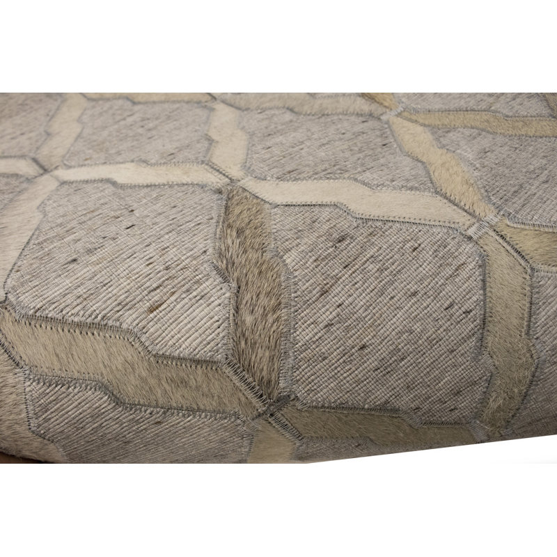 Tapis argenté en cuir 5X8