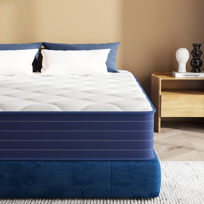 Matelas plein hybride à plateau-coussin mi-ferme 12 po DreamHaven, Lit double, 12"