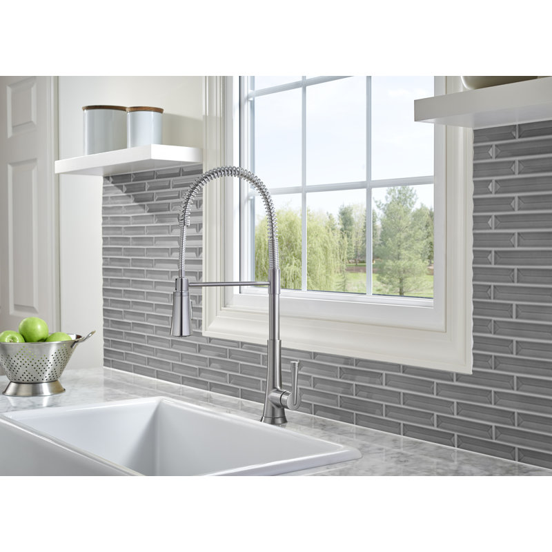 robinet de cuisine à poignée simple culinaire Zuri, Acier inoxydable